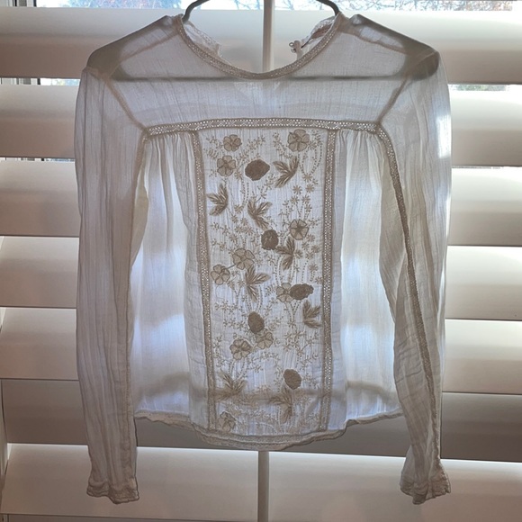Zara Tops - Zara embroidered top size XS